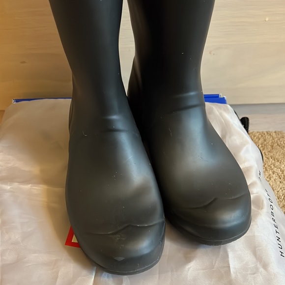 Hunter Wellies Women’s Rainboots Matte Black Size 7 - Picture 3 of 7
